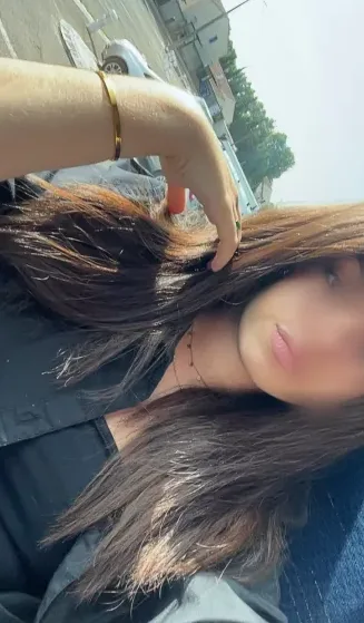 Dilara, 18