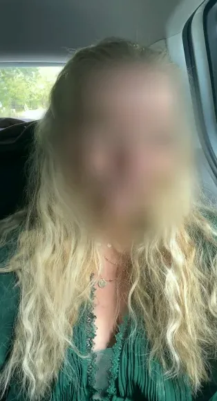 Miranda, 29