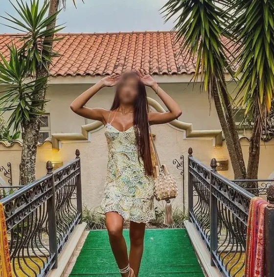 Nikki, 29