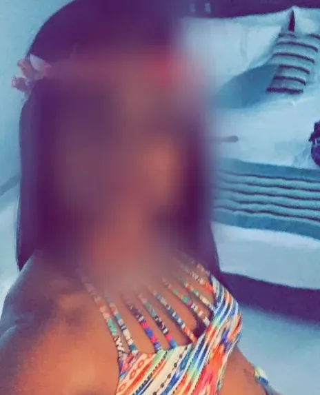 Olivia, 35