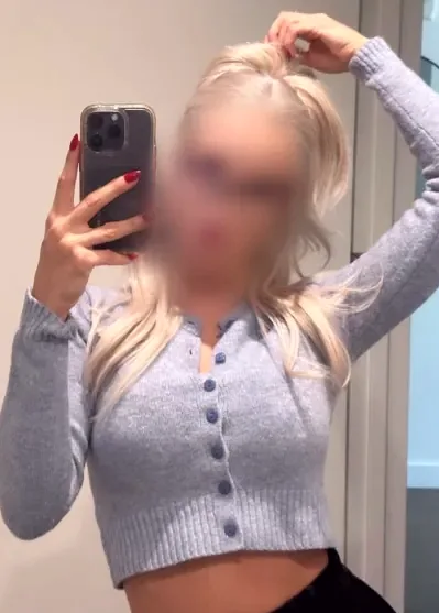 Puck, 25